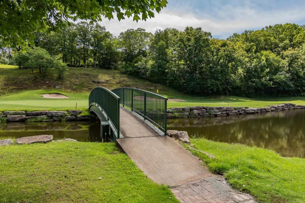 Golf On Site - Walk-In Shower - Jetted Tub - Free Attraction Tickets Included Брэнсон Экстерьер фото